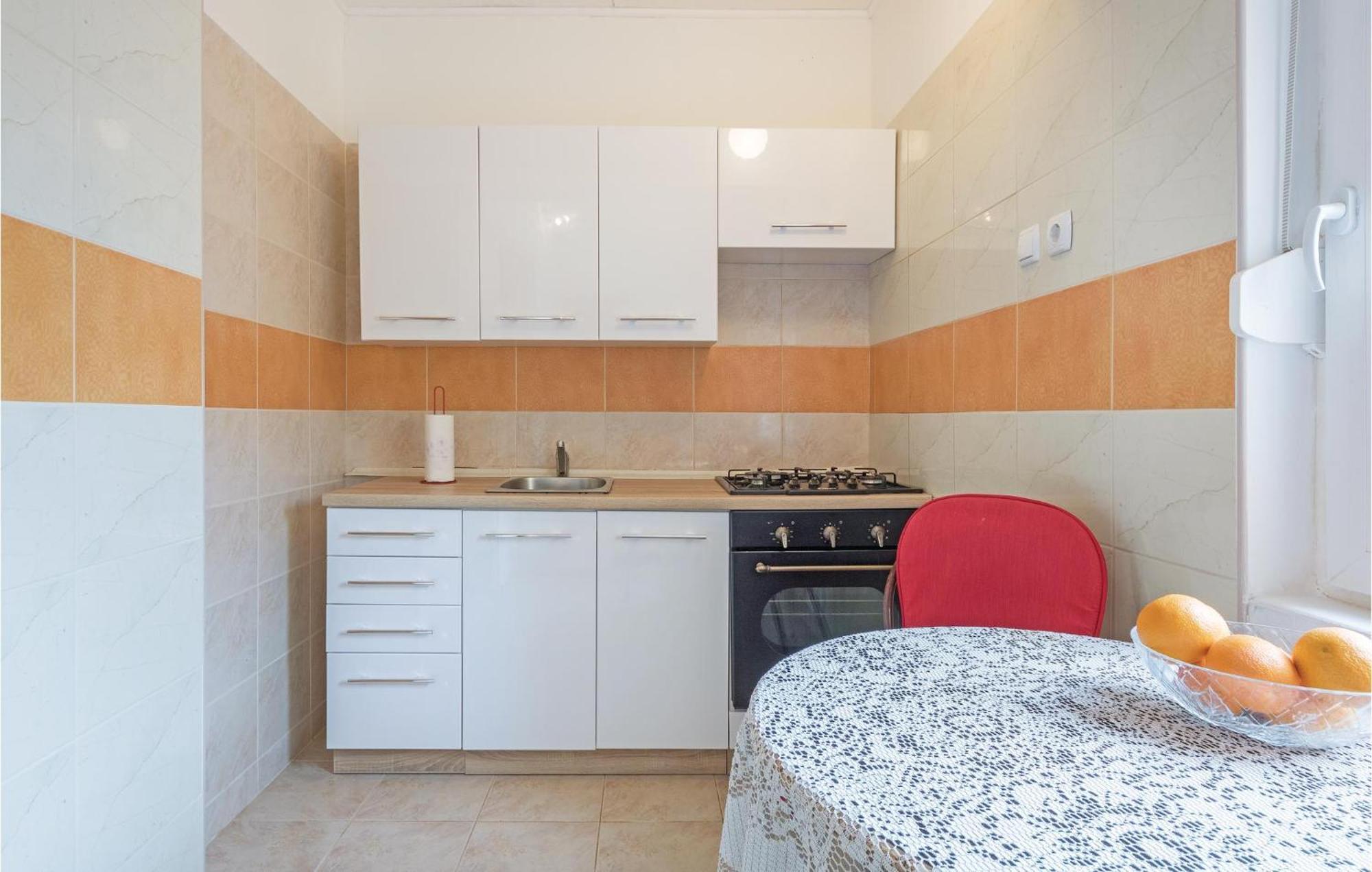 Awesome Apartment In Fazana With Wifi المظهر الخارجي الصورة